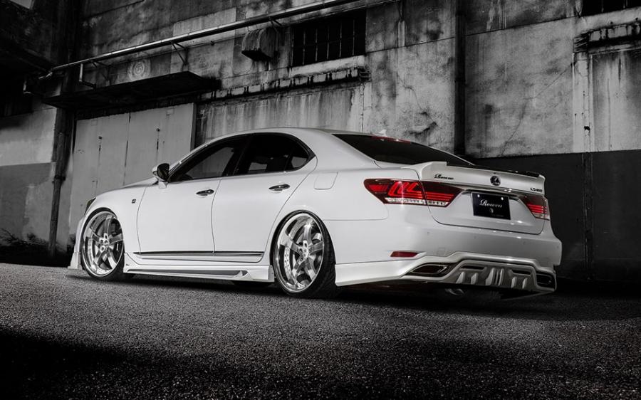  Lexus LS460 F-Sport by Rowen Japan 2014 года  (фото 2 из 14)